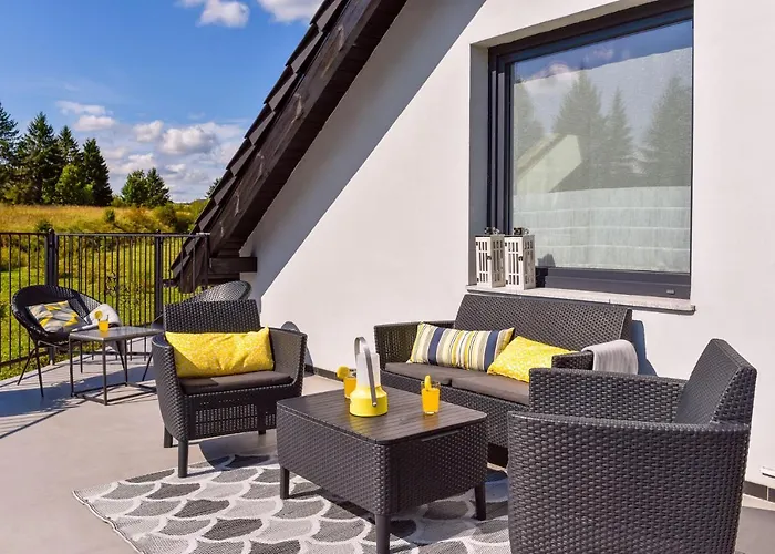 Sloneczny Zakatek Щитна